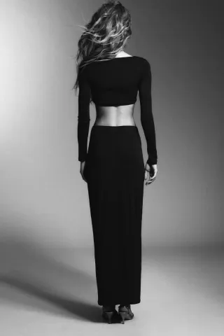 Falda larga negra Zara