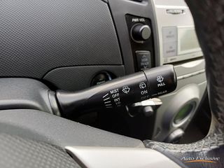 TOYOTA YARIS 1.3 VVTI SOL 5P