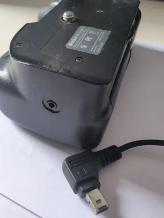 Meike Empuñadura Batería Vertical EN-EL14