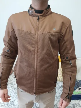 Chaqueta de moto marrón