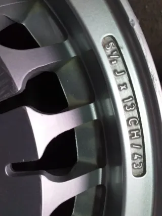 Llantas Alfa Romeo 75 y alfa 33 Nuevas