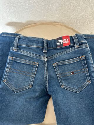 Vaquero Tommy Hilfiger niño