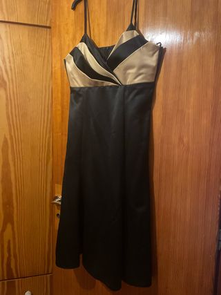 Vestido negro y dorado satinado