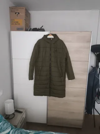 Abrigo PUMA verde oliva