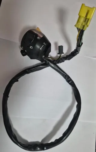 Piña Izquierda Suzuki GSXR K3