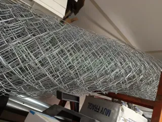 Valla de torsión simple metálica