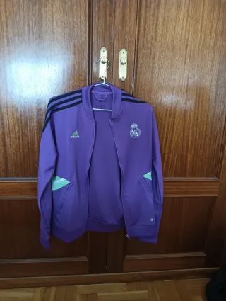 Chaqueta Adidas Morada Talla M