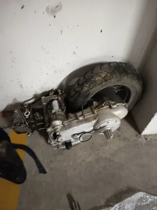 Despiece Vespa 50 4T