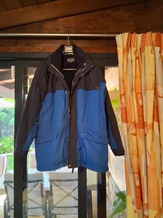 Chaqueton hombre azul y negro