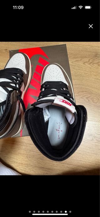 Jordan 1 High Travis Scott Marrón/Blanco SON FAKE
