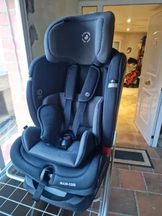 Silla Coche Maxi-Cosi Titan Plus
