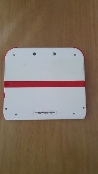 Nintendo 2DS Bianca + New Super Mario Bros. 2