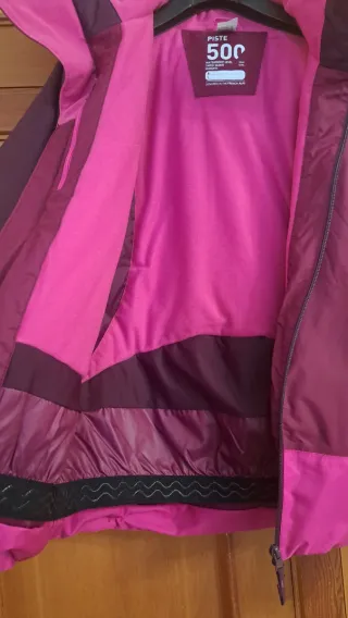 Abrigo Wedze niña rosa y morado Talla 14 años