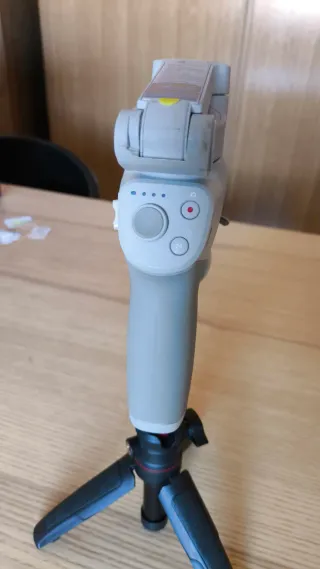 DJI Osmo Mobile 4 (OM4) Gimbal