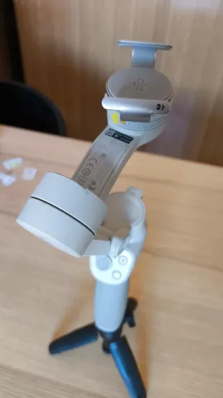 DJI Osmo Mobile 4 (OM4) Gimbal