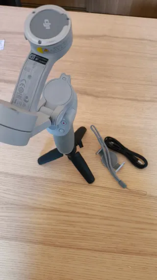 DJI Osmo Mobile 4 (OM4) Gimbal