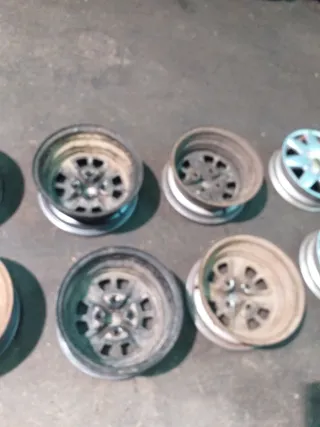 Llantas Opel clásico y llanta r12 y r18