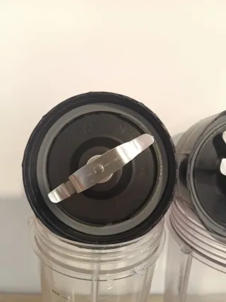 Set Frullatore con 4 Bicchieri, coperchi e Lame