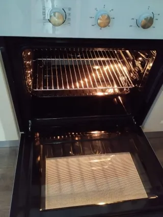 Forno Infiniton Bianco 6 Mesi di Uso