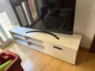 Mueble TV salón madera y cristal