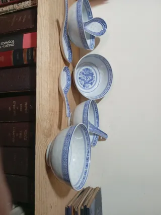 Juego de 4 cuencos y 4 cucharas