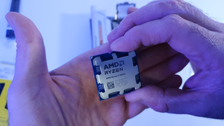 PC Gamer RX 9060 XT 16GB | Ryzen 5 9600X | 32GB