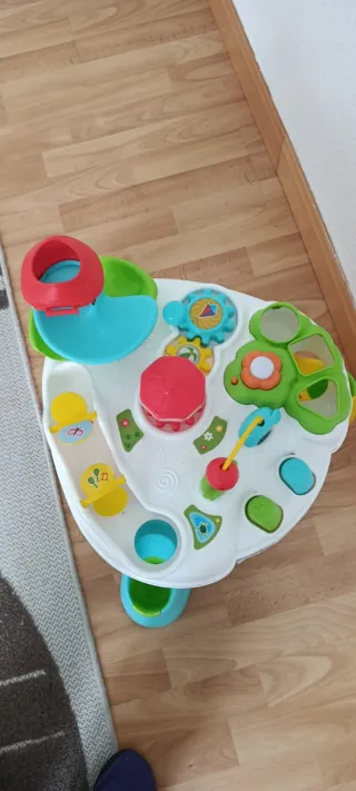 Mesa Actividades Musical Clementoni