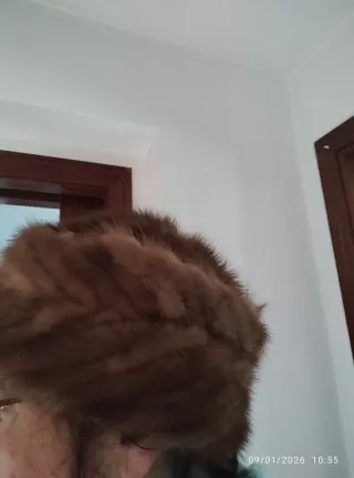 Jorro de mujer marrón y blanco 15.00 euros los dos