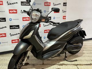 Piaggio Beverly 350