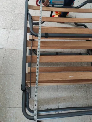 Cama Plegable Metálica y Madera