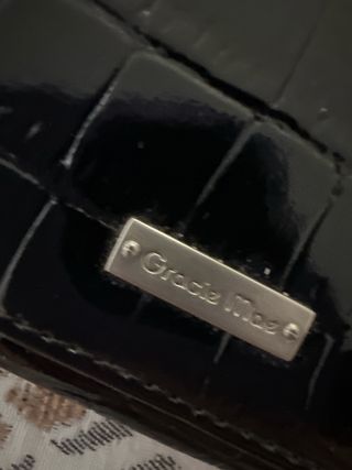 Cartera Gracie Mae Negra Cocodrilo 13x10 cm