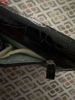 Cartera Gracie Mae Negra Cocodrilo 13x10 cm