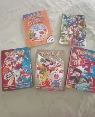 Lote 5 cómics Pokémon