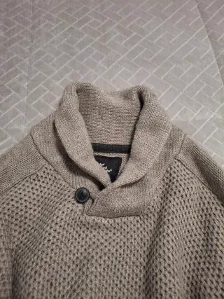 Jersey gris con cuello shawl