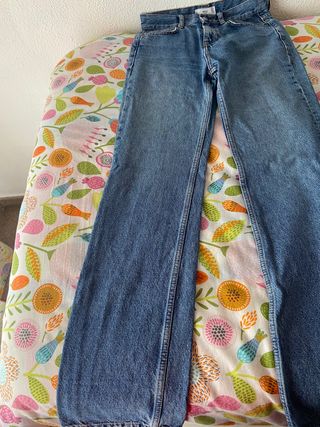 Pantalón vaquero Mango talla 34