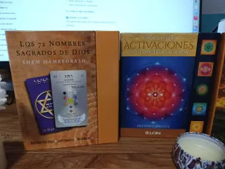 Colección de libros y oráculos