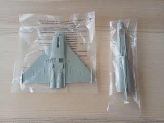 EUROFIGHTER Y CALCAS ESPAÑA H. BOSS 1/72 MAQUETA