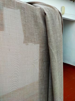 Cortinas de salón beige de tela