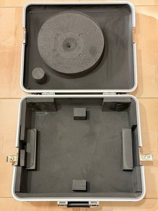 Tocadiscos Stanton T92 USB + Maleta de viaje