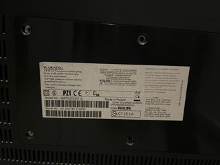 TV Philips 26 Negra y Plateada Requiere TDT