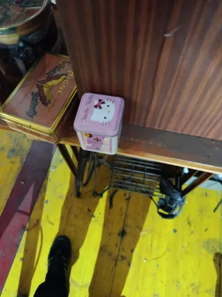 Lata decorativa redonda