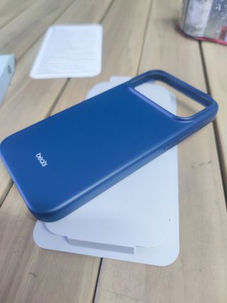 Custodia Beats con MagSafe e Controllo Fotocamera per iPhone 17 Pro Max - Blu cobalto