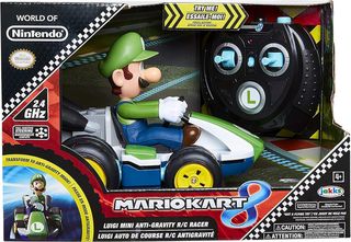 Nintendo Super Mario Radio Control Luigi Kart con