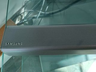 Barra Sonido Samsung con Subwoofer