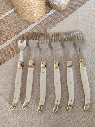 Set 6 Tenedores Laguiole Beige y Dorado. Antiguos