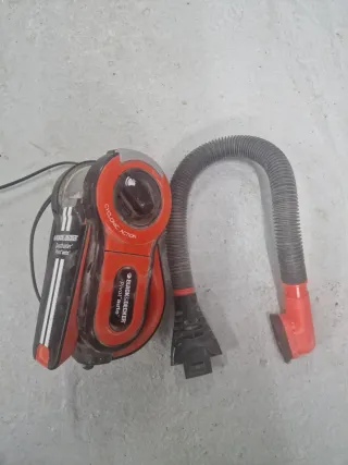 Aspirador de mano Black+Decker Dustbuster