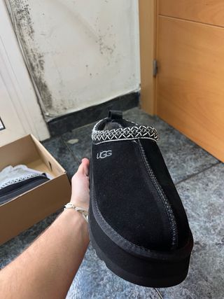 Botas UGG Negras Plataforma