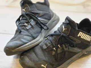 Zapatillas Puma Negras