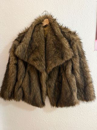 Abrigo de pelo marrón