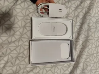 Caja iPhone 17 Pro Max